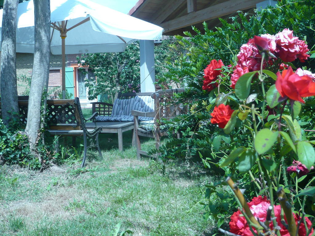 Bed and Breakfast Le Soubiran Berat Exterior foto